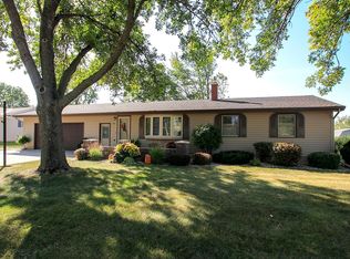 1315 W Birch Ave, Olivia, MN 56277