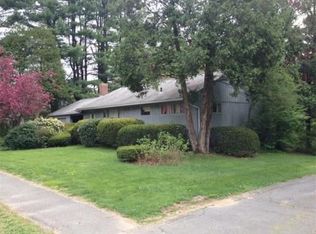 133 Chestnut St, Amherst, MA 01002