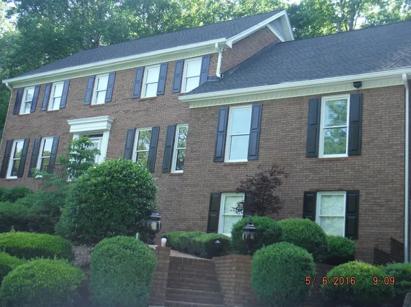 212 Mountain Brook Dr, Marietta, GA 30064