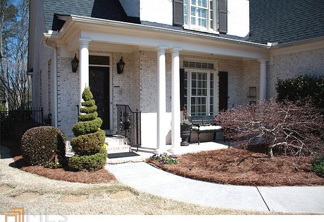 2nd image of 1150 Windsor Place Cir