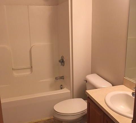 5th image of 2430 Palermo Cir