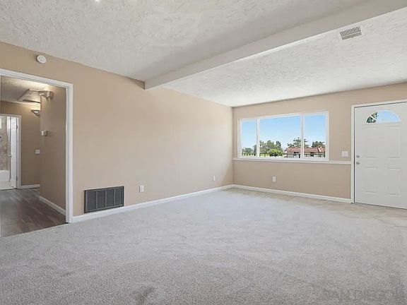 5th image of 1626 Rue De Valle