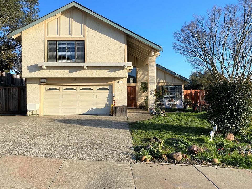 1st image of 3724 Black Feather Dr