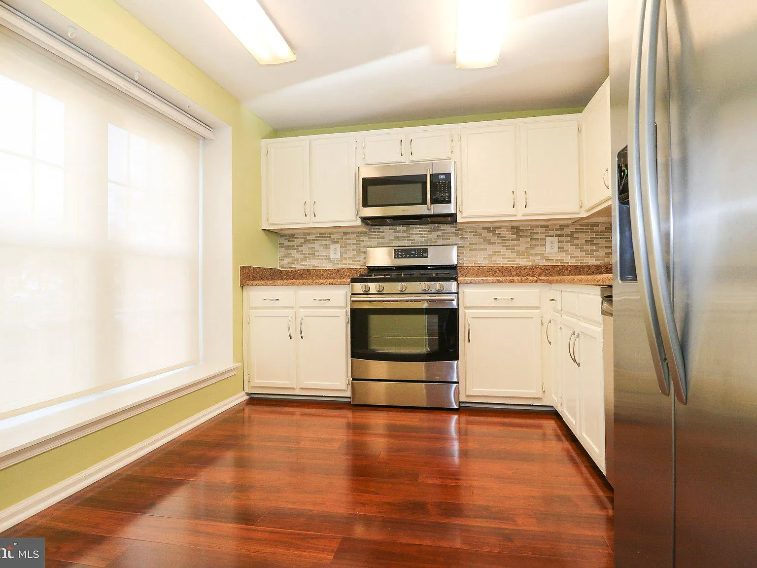 2 bed, 2.5 bath, 1102 sqft, $2,250 — Photo 4
