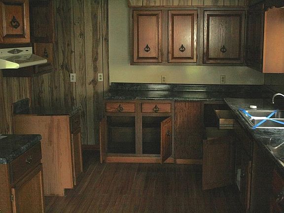 2nd image of 12038 Emerson Ave