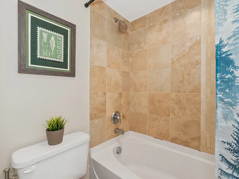 1275 Hilltop Pkwy #5A — Photo 16