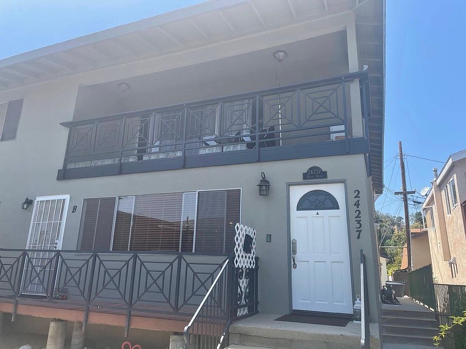 1st image of 24237 Ocean Ave