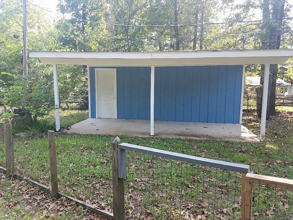 5th image of 35 Dogwood Cir