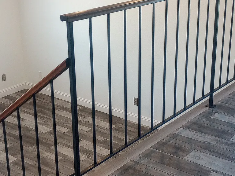 290 Riverview Dr — Photo 29