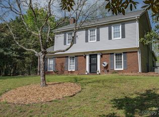 2025 Bardstown Rd, Charlotte, NC 28226