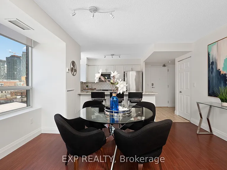 311 Richmond St E #802 — Photo 10
