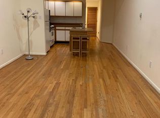 1827 Spruce St #1F, Philadelphia, PA 19103