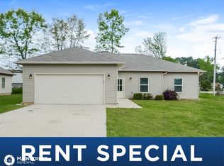 63 Carriage House Rd SW, Bessemer, AL 35022