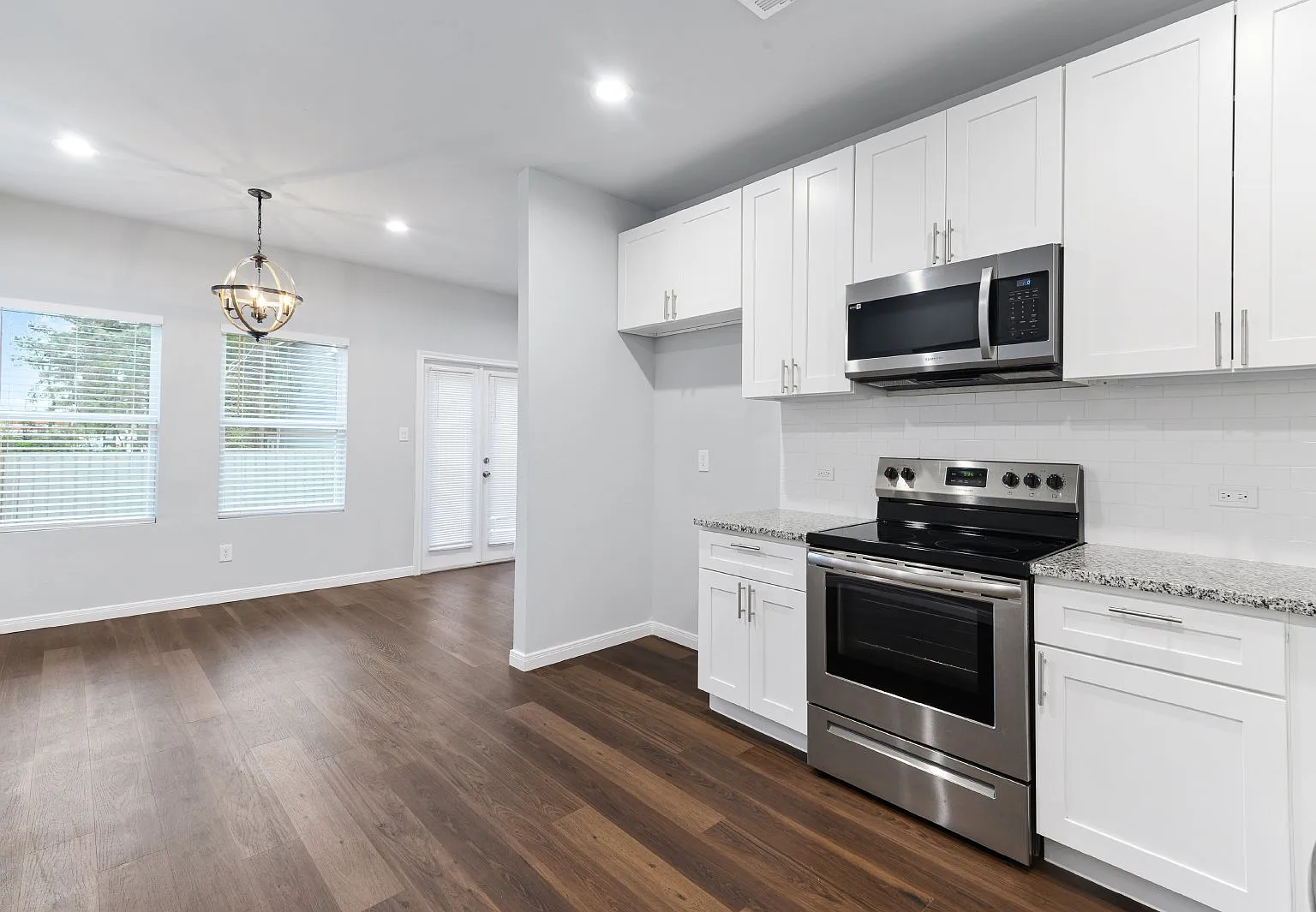 2 bed, 2.5 bath, 1210 sqft, $1,650 — Photo 4