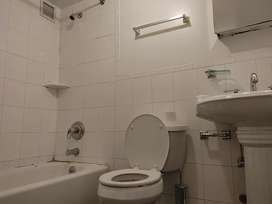 Rented by Brick Real Estate | media 18