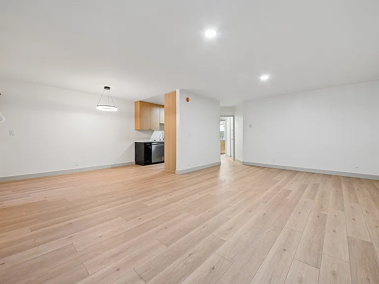 El Dorado - 1342 N. Fuller Avenue — Photo 56