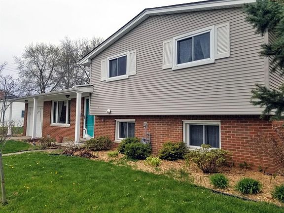 2nd image of 1535 Patricia Ave