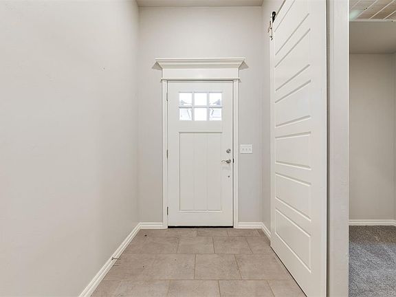 3rd image of 18508 Scarborough Dr