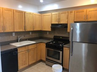 10420 39th Ave APT 4A, Corona, NY 11368