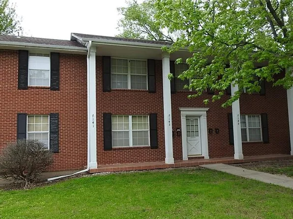 7141 Sterling Ave, Raytown, MO 64133