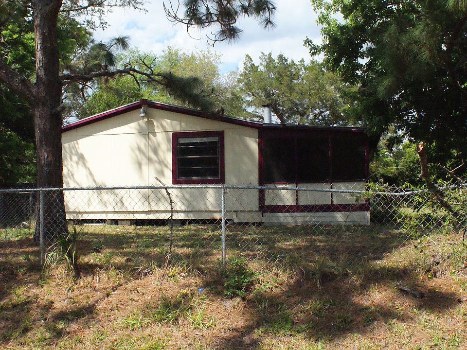 1st image of 1100 Avenue H