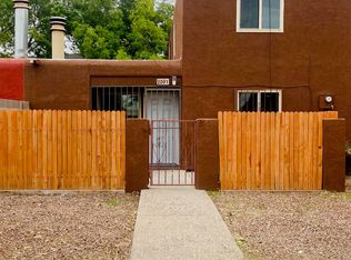 209 La Vida Nueva Del Este SW, Albuquerque, NM 87105