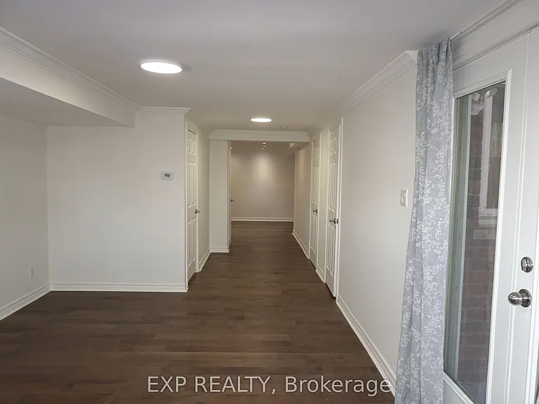 364 Kirby Cres #BASEMENT — Photo 3