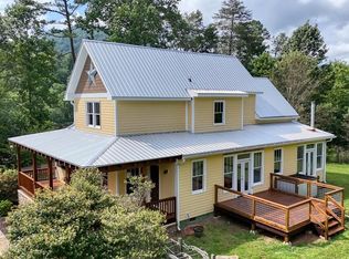 2482 Old Highway 64 W, Hayesville, NC 28904