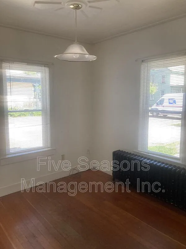 1 bed, 1.0 bath, 500 sqft, $1,500 — Photo 4