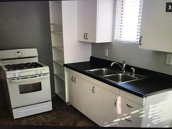 4th image of 3114 Hugo St