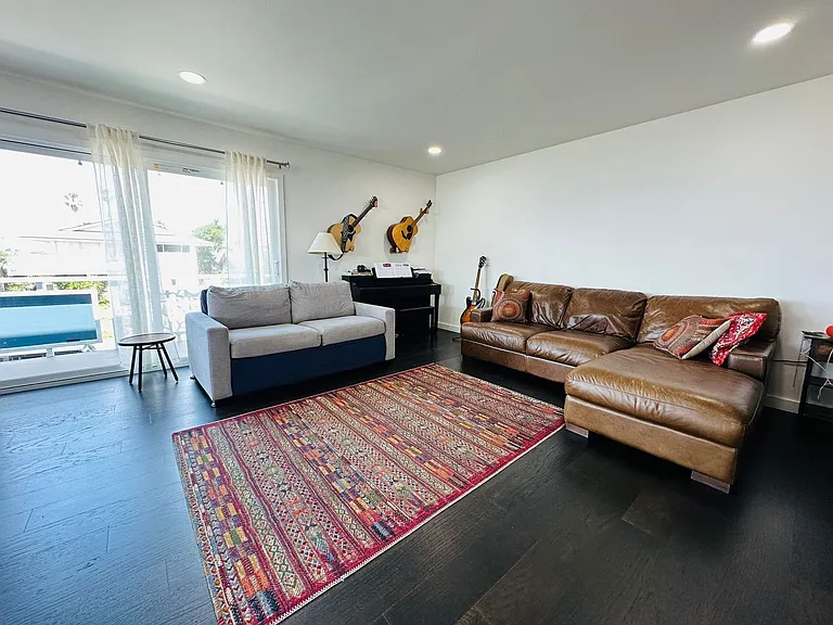 300 Sand Beach Rd — Photo 13