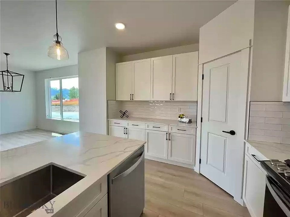 1st image of 901 Scenic Trl Unit 8
