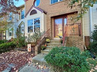 6153 Castletown Way, Alexandria, VA 22310