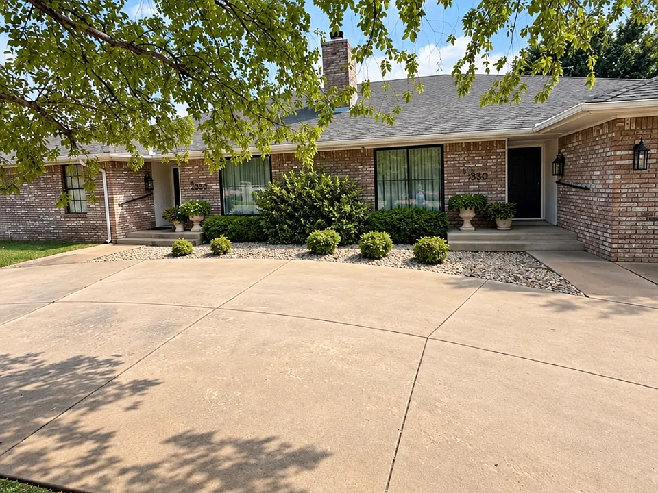 6330 Avalon Ln #6330