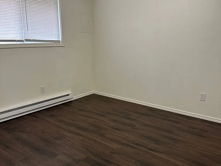 39 E Westview Ave — Photo 16