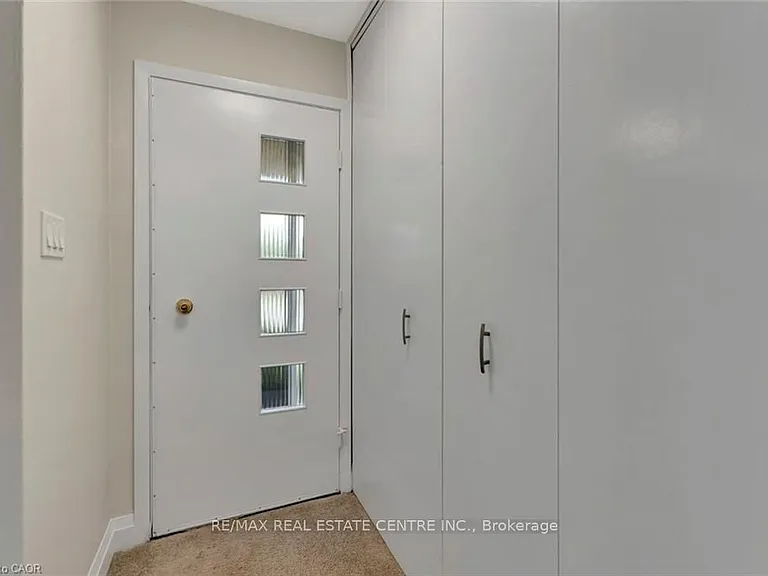 6 Ruskview Rd #1 — Photo 3