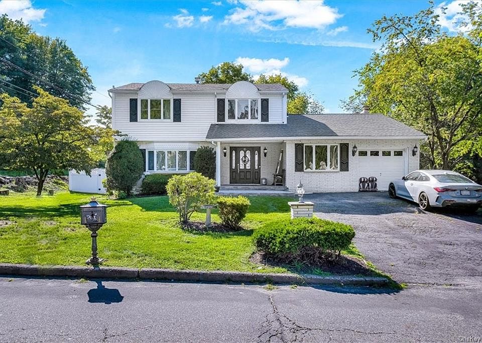 31 Keats Drive, New Windsor, NY 12553 Zillow