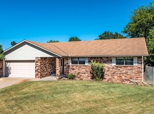 330 Cara Lee Ln, Bartlesville, OK 74006