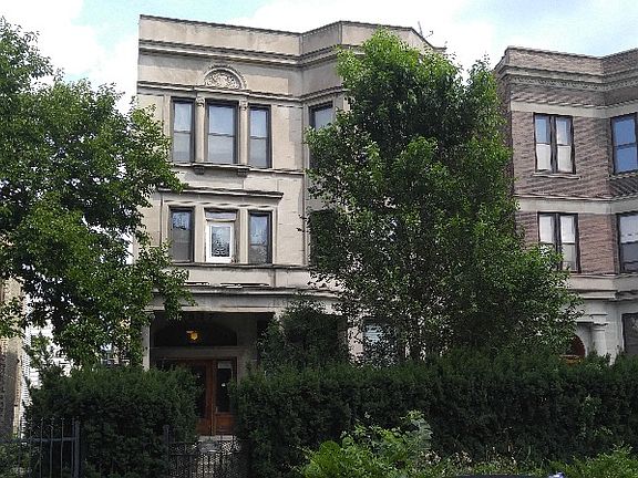 2nd image of 4837 N Kenmore Ave #1ST
