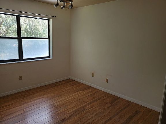 4th image of 5216 NW 57th Ln
