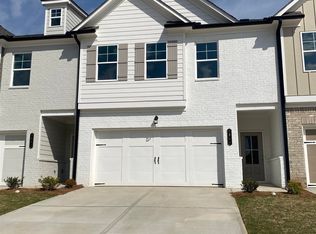 5366 Fox Den Rd, Oakwood, GA 30566