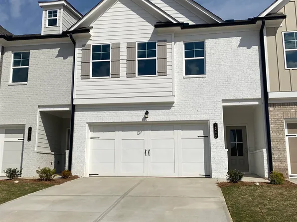 5366 Fox Den Rd, Oakwood, GA 30566