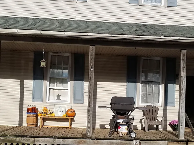 1071 Truce Rd #1 — Photo 5