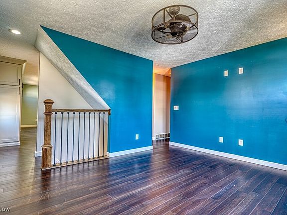 4th image of 1211 W 10th St