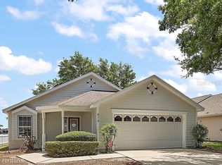 870 Lake Elsie Dr, Tavares, FL 32778