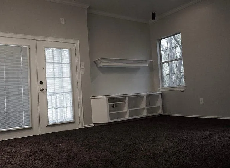 111 Rolling Hills Dr — Photo 12