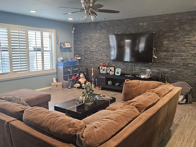12661 Paseo Rosannie Ave — Photo 8
