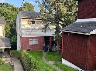 1143 1/2 Goldstrohm Ln #1, Duquesne, PA 15110