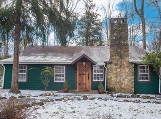 266 Emerson Ln, Berkeley Heights, NJ 07922