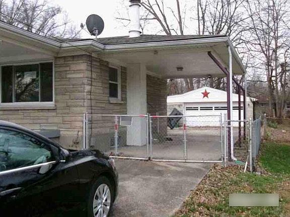 3rd image of 4108 Clyde Dr